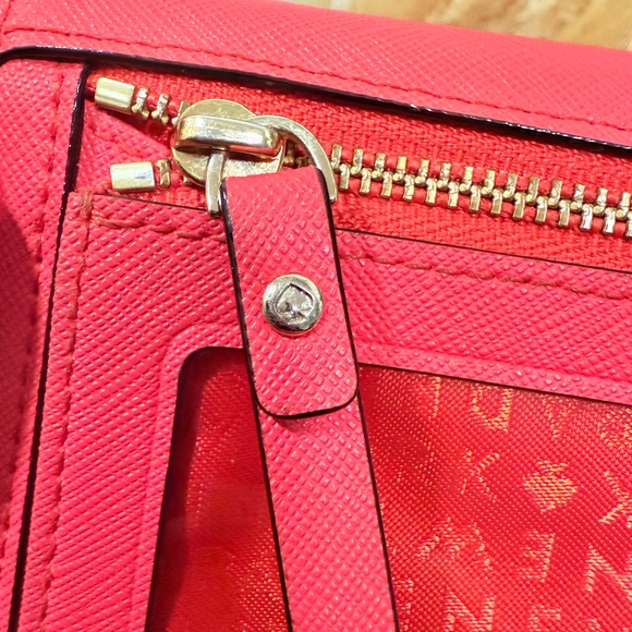 Vintage Kate Spade Vibrant pink red keychain wallet - Picture 4 of 8